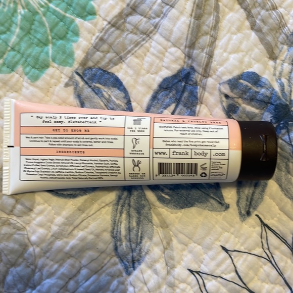 Frank Body Caffeinated Scalp Scrub with Coffee & Peppermint - Picture 3 of 4